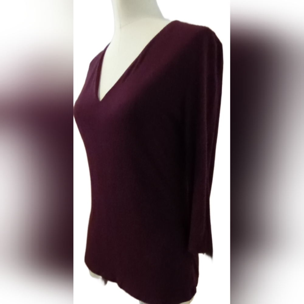 Woman's sweater